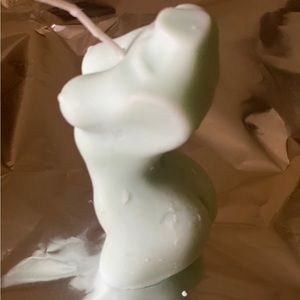 Slim Thick Hami Melon Love Your Body Massage Candle